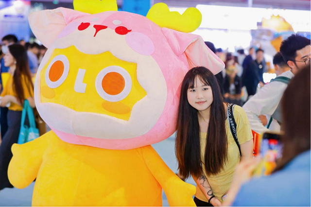 内首款磷虾鹿肉烘焙猫粮惊喜亮相它博会不朽情缘网站欧睿权威认证都乐时携国